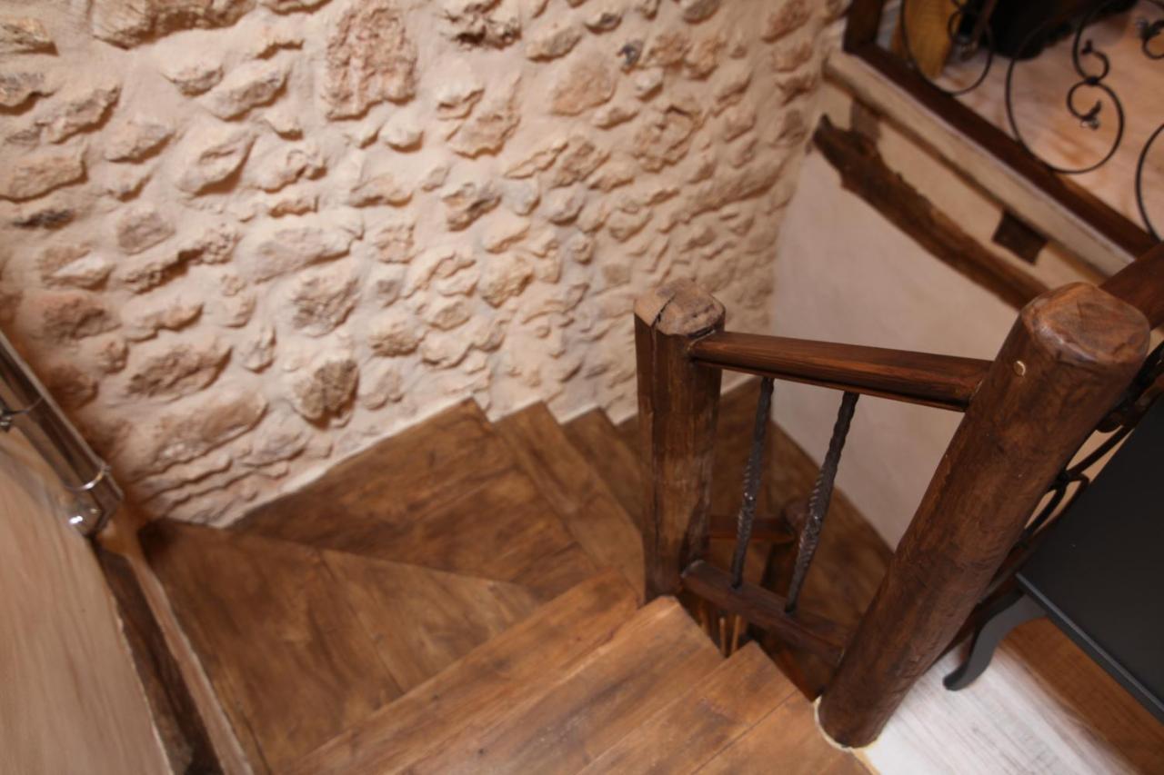 Wabisabi Townhouse Villa Montejo de la Vega de la Serrezuela Exterior photo