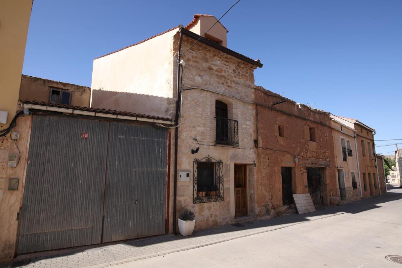 Wabisabi Townhouse Villa Montejo de la Vega de la Serrezuela Exterior photo
